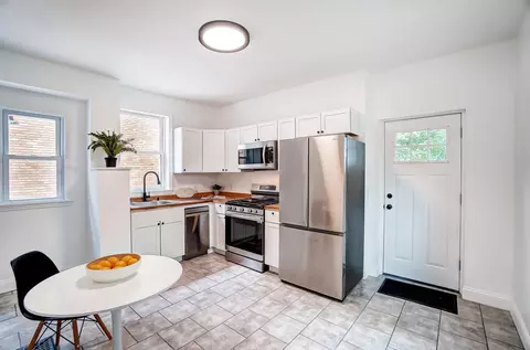 4162 Chambers St, Cincinnati, OH 45223 photo 8