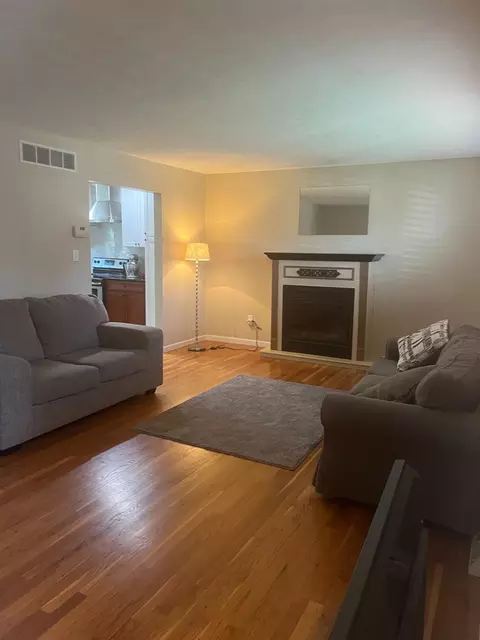 1104 Oldwick Dr, Reading, OH 45215 photo 9