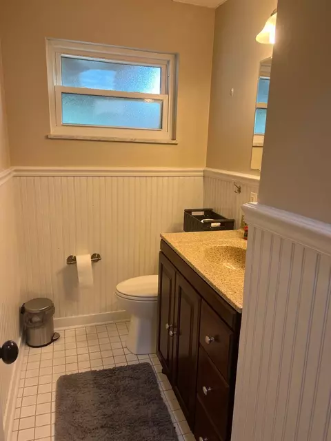 1104 Oldwick Dr, Reading, OH 45215 photo 17