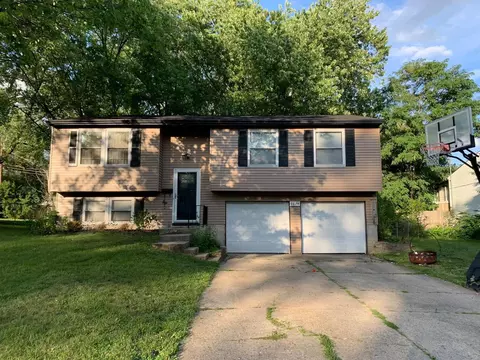 9874 Arborwood Dr, Colerain Twp, OH 45251