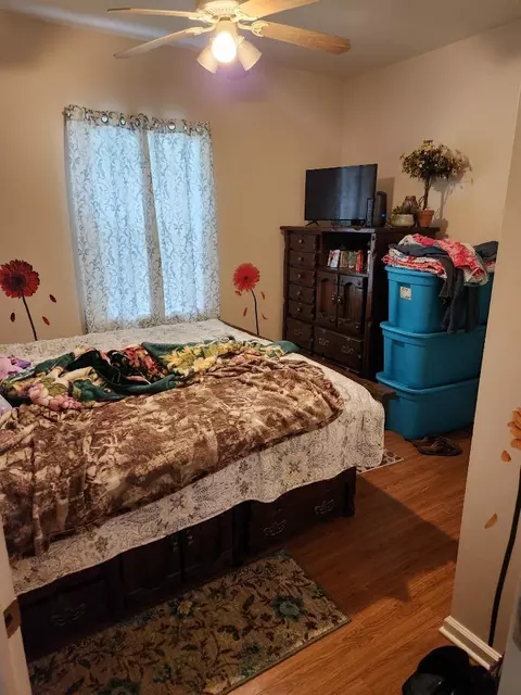 455 Spring St, Batavia, OH 45103 photo 2