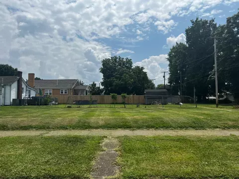 1 Adams St, Ironton, OH 45638