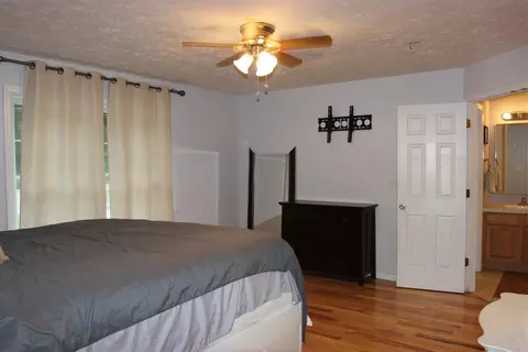 6443 Long Glady Rd, Blanchester, OH 45107 photo 2