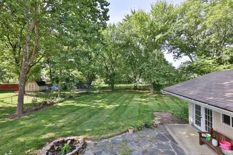 669 Chateau Dr, Cincinnati, OH 45244 photo 23