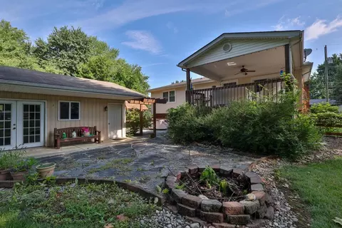 669 Chateau Dr, Cincinnati, OH 45244 photo 18