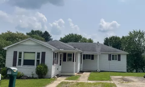 13612 Hillcrest Ln, Greenfield, OH 45123