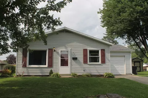 391 Burdel Dr, Wilmington, OH 45177