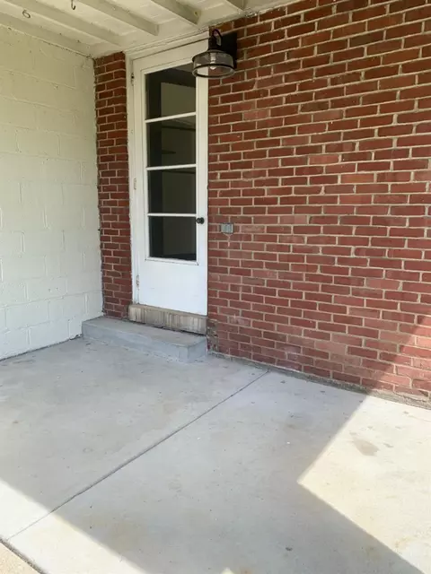 2 Burnham, Greenhills, OH 45218 photo 7