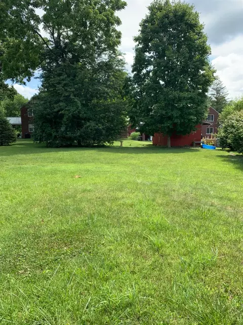 2 Burnham, Greenhills, OH 45218 photo 5