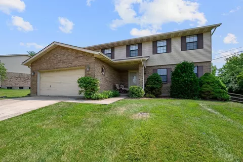 7533 Newkirk Dr, Hamilton, OH 45011