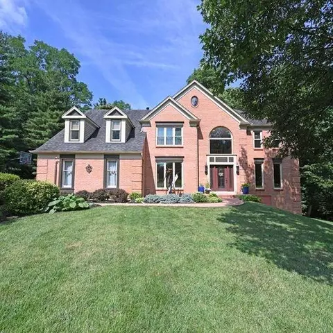 7720 Twelve Oaks Ct, Cincinnati, OH 45255