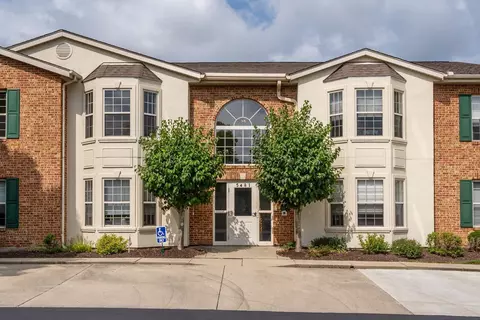5481 Asbury Lake Dr #36, Cincinnati, OH 45247