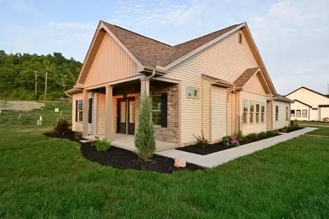2145 Butterfly Way, Lawrenceburg, IN 47025