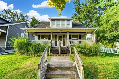 309 Benton St, Wapakoneta, OH 45895