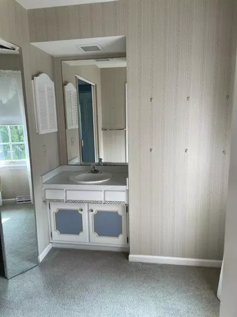 11199 Embassy Dr, Forest Park, OH 45240 photo 20
