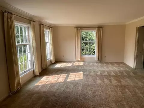 11199 Embassy Dr, Forest Park, OH 45240 photo 7
