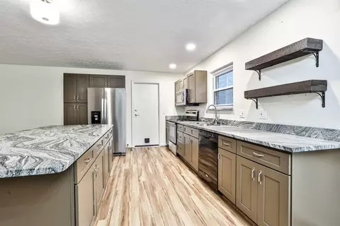 3957 May St, Cincinnati, OH 45245 photo 8