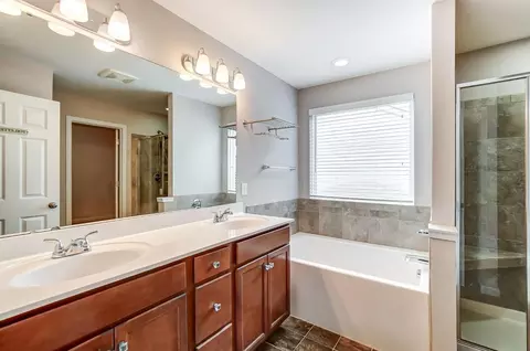 7015 Locker Ct, Cincinnati, OH 45224 photo 22