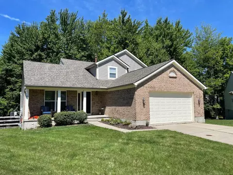 6087 David Lee Smith Ct, Loveland, OH 45140