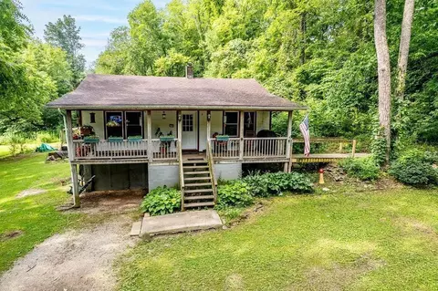 5115 Wilmington Rd, Oregonia, OH 45054