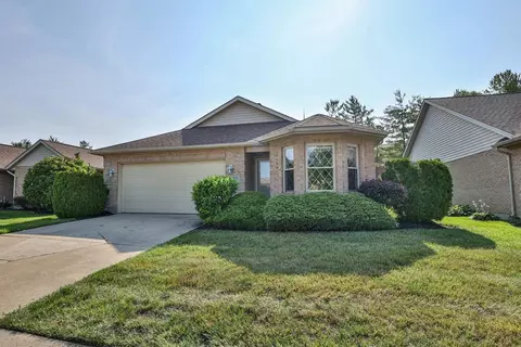 60 Benchway Ct, Fairfield, OH 45014