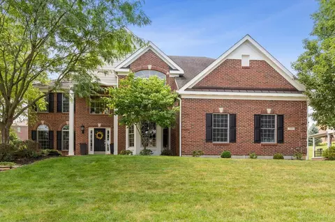 7969 Meadowcreek Dr, Cincinnati, OH 45244
