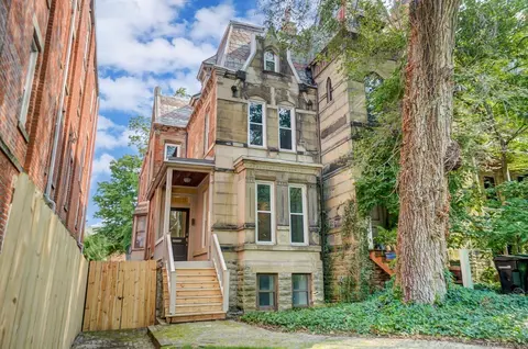 922 Morris St, Cincinnati, OH 45206