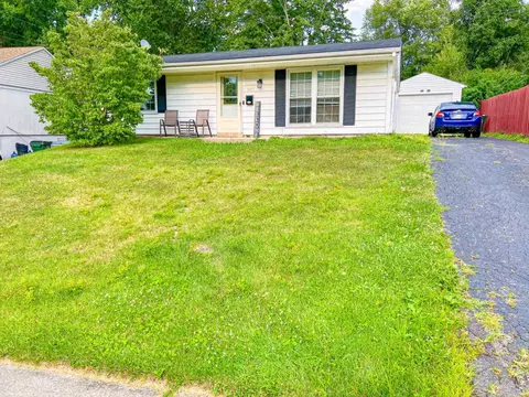 3989 Woodsong Dr, Colerain Twp, OH 45251