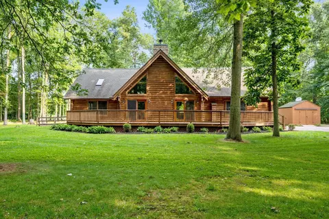 7500 Starkey Rd, Pleasant Plain, OH 45162