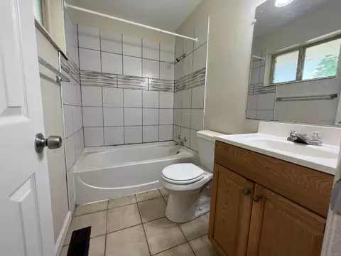 8600 Zodiac Dr, Cincinnati, OH 45231 photo 11