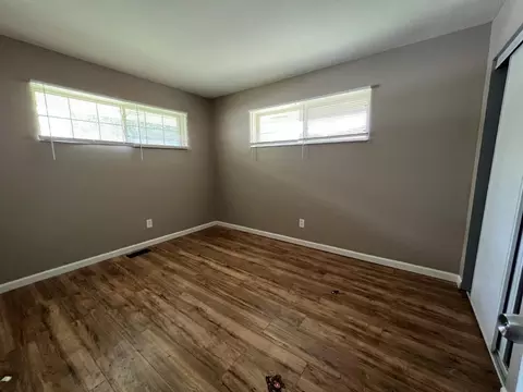 8600 Zodiac Dr, Cincinnati, OH 45231 photo 9