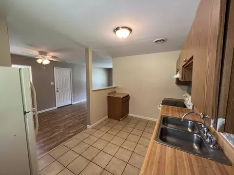 8600 Zodiac Dr, Cincinnati, OH 45231 photo 8