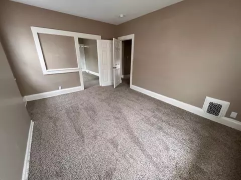 2860 Shaffer Ave, Cincinnati, OH 45211 photo 21