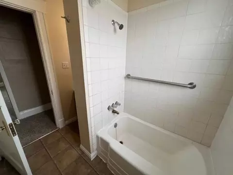 2860 Shaffer Ave, Cincinnati, OH 45211 photo 27