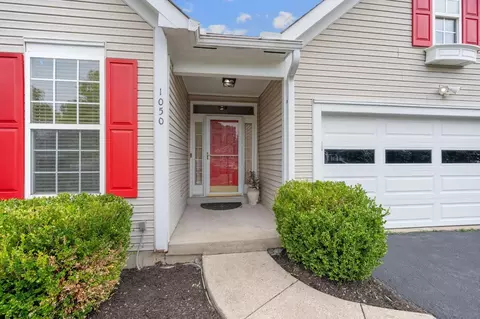 1050 Timberland Dr, Woodlawn, OH 45215 photo 3