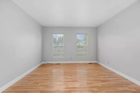 1050 Timberland Dr, Woodlawn, OH 45215 photo 9