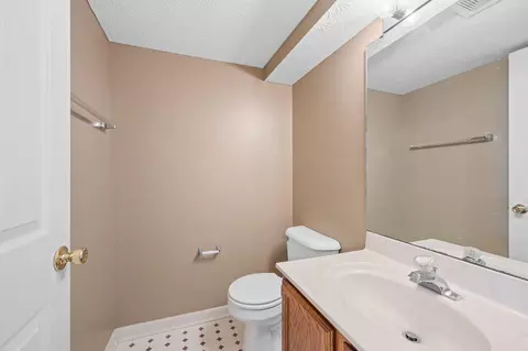 1050 Timberland Dr, Woodlawn, OH 45215 photo 22