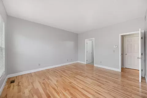 1050 Timberland Dr, Woodlawn, OH 45215 photo 7