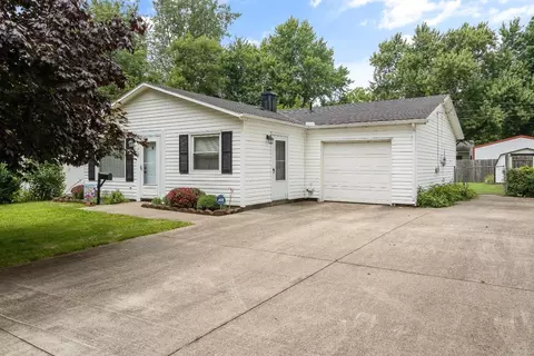 329 Westfield Dr, Wilmington, OH 45177
