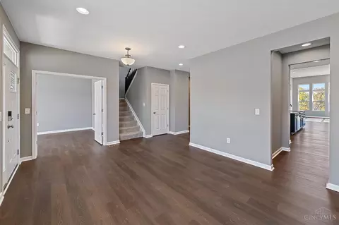 4975 Shadow Hawk Dr #41, Cincinnati, OH 45247 photo 32