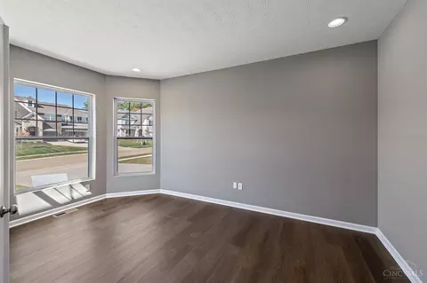 4975 Shadow Hawk Dr #41, Cincinnati, OH 45247 photo 30