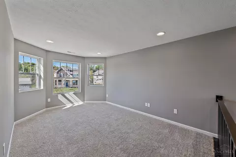 4975 Shadow Hawk Dr #41, Cincinnati, OH 45247 photo 14