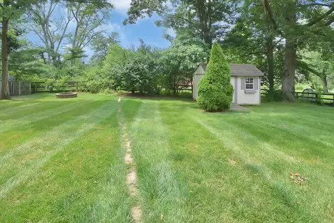 9571 Iris Dr, West Chester, OH 45241 photo 25