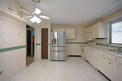 2179 Broadhurst Ave, Cincinnati, OH 45240 photo 8