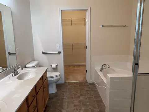 947 Crossing Pointe, Cincinnati, OH 45231 photo 9