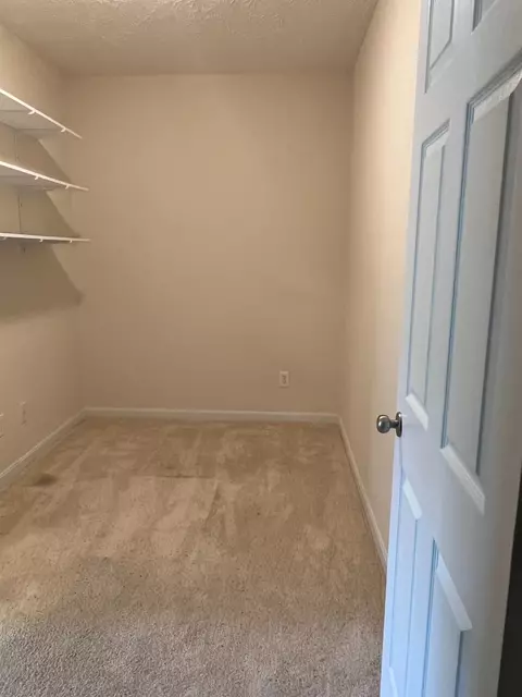 947 Crossing Pointe, Cincinnati, OH 45231 photo 14