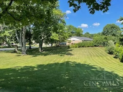1602 Acreview Dr, Cincinnati, OH 45240 photo 9