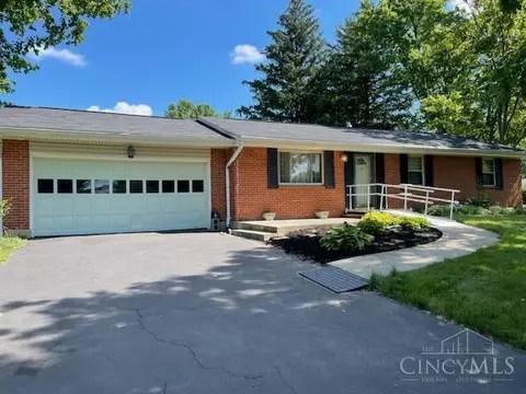 1602 Acreview Dr, Cincinnati, OH 45240 photo 11