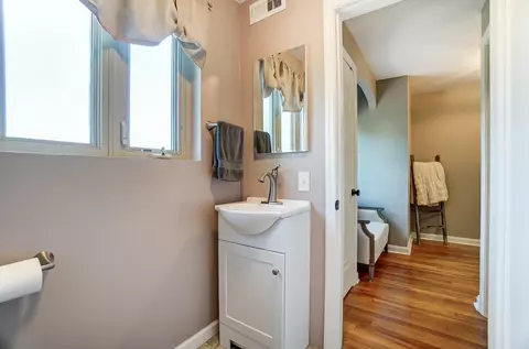 2922 Mapleleaf Ave, Cincinnati, OH 45212 photo 29