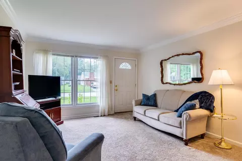 635 Arlington Dr, Cincinnati, OH 45244 photo 3